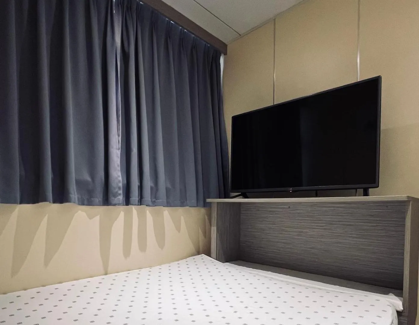 New Mong Kok Guest House Hong Kong